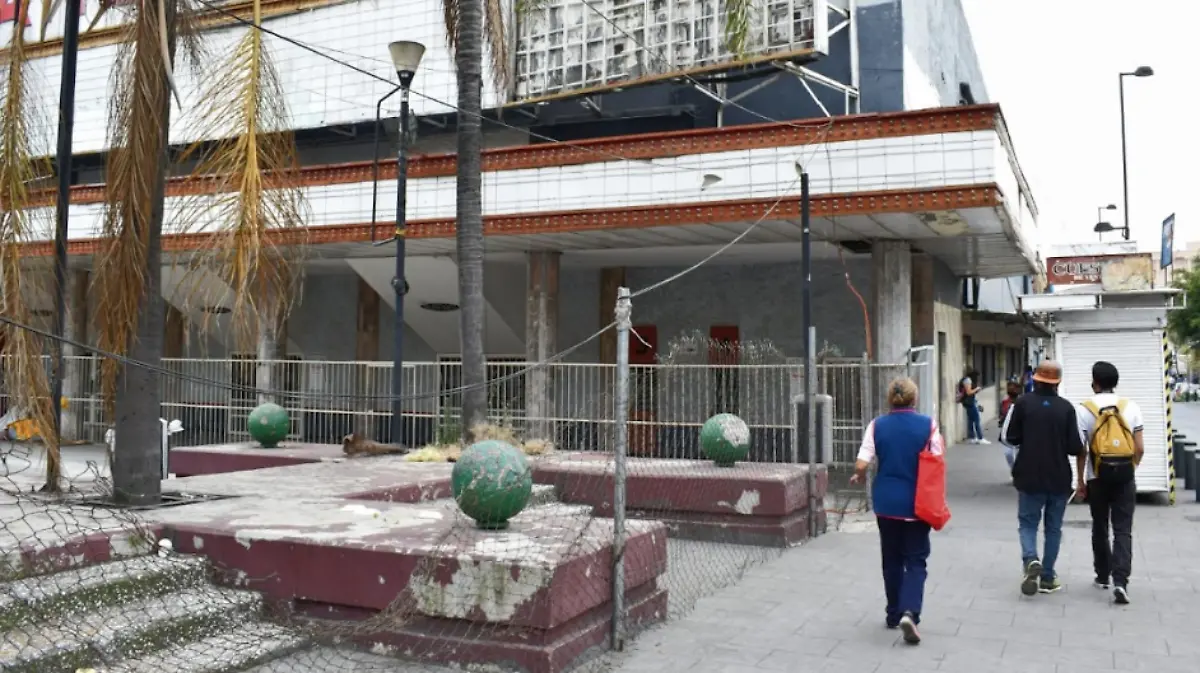 Captura de pantalla 2021-11-24 a la(s) 03.23.57