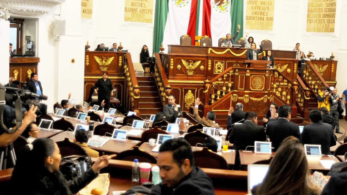 CONGRESO CDMX-alejandro aguilar