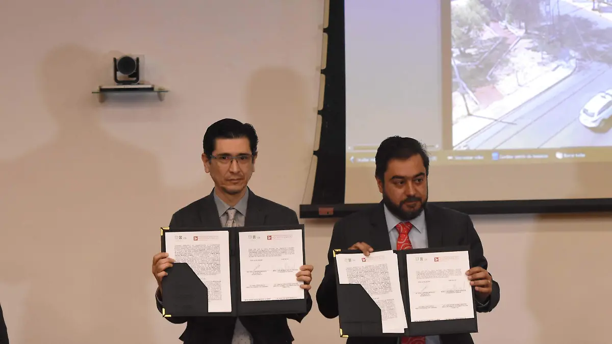 JUAN MANUEL GARCÍA ORTEGON Y VIDAL LLERENAS C5 .. DANIE GALEANA  (18)