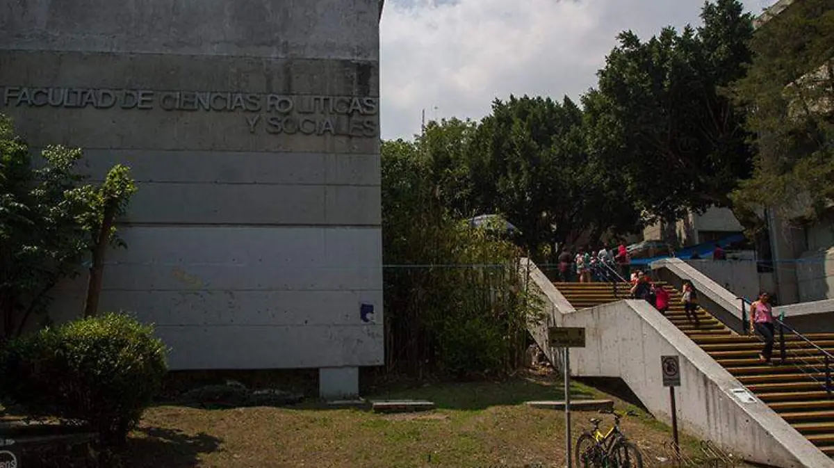 fcpys-unam