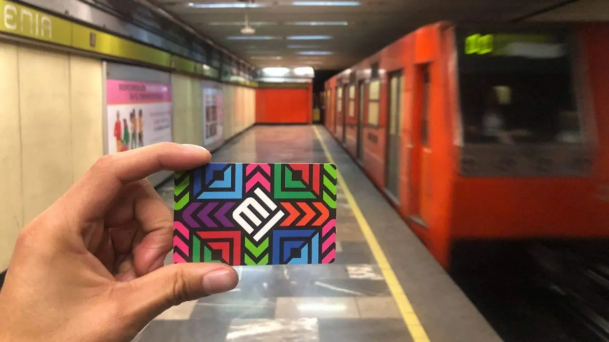 tarjeta-metro-2-cuartoscuro