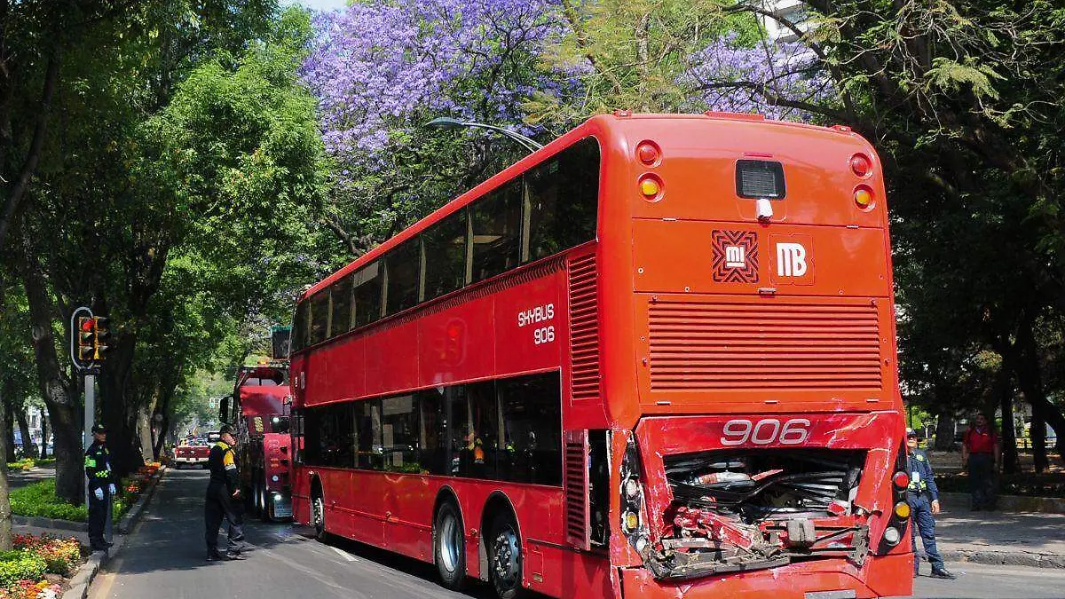 Choque Metrobús