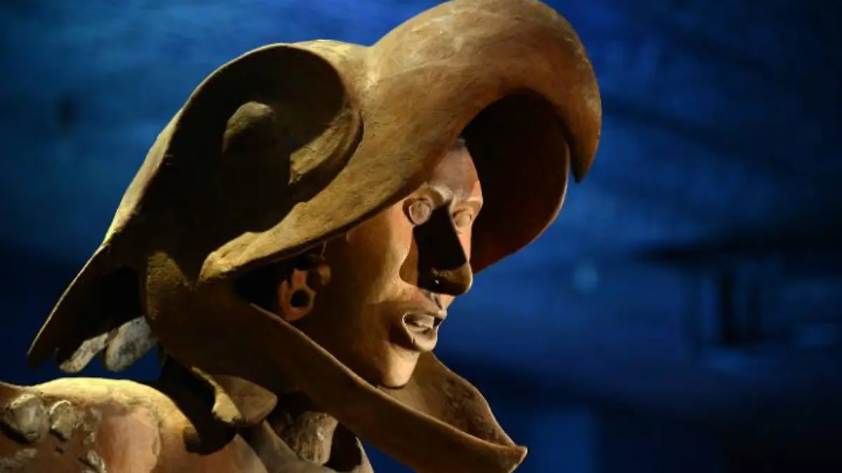 zonas-arqueologicas-cdmx-12-guerrero-aguila-inah-1