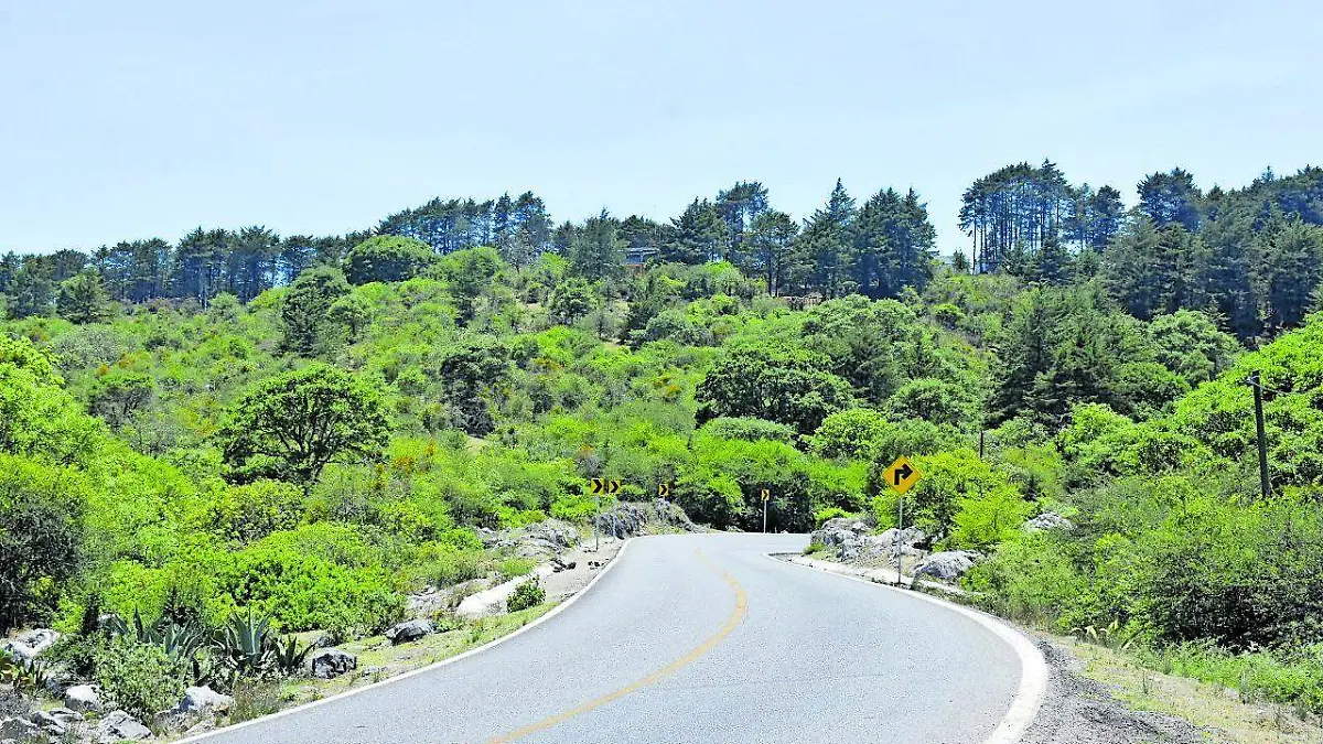 Valle de los Fantasmas de claros caminos y grandes aventuras_CMYK