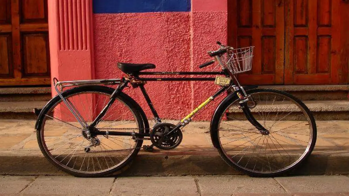 ejercitate bici San Cristobal Foto Claudio Olivares