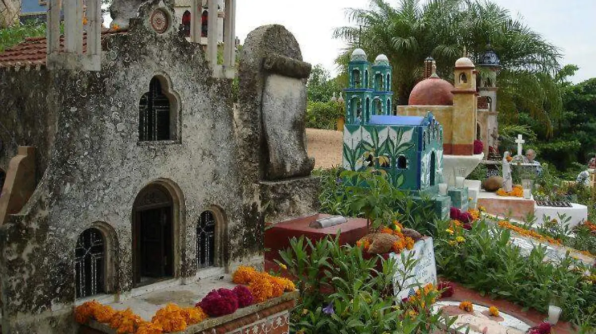 Panteón-xcaret-tradicion