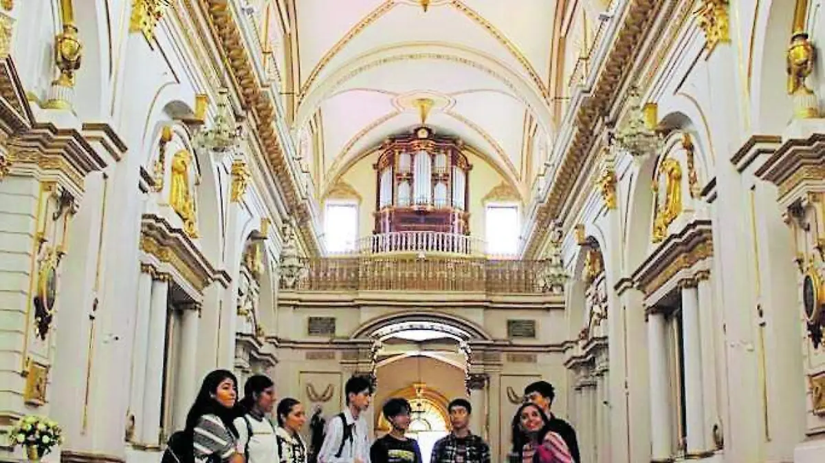 VISITA DE TEMPLOS CELAYA