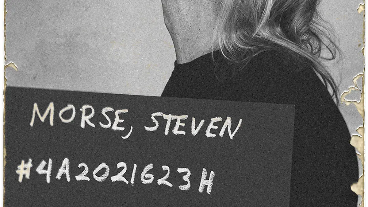 PORTADA COLLAGE 5 Deep Purple_Turning To Crime_press pictures_Steve Morse_copyright earMUSIC_credit Mark Weissguy Weiss