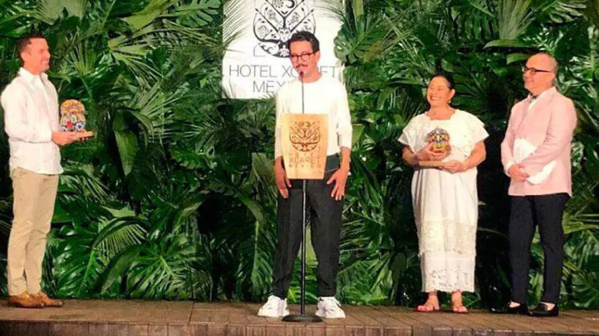 Manolo-caro_premio-xcaret