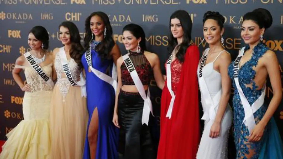 Tania Dawson, Veronica Bodizs, Chanelle de Lau, Martha Fenech, Sophia Sergio, Camila Barraza, Kristal Silva