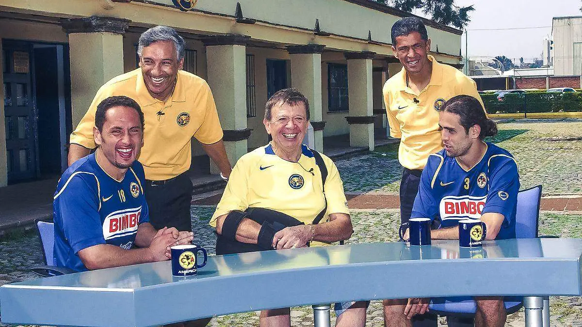 Murió Chabelo, fiel aficionado del América