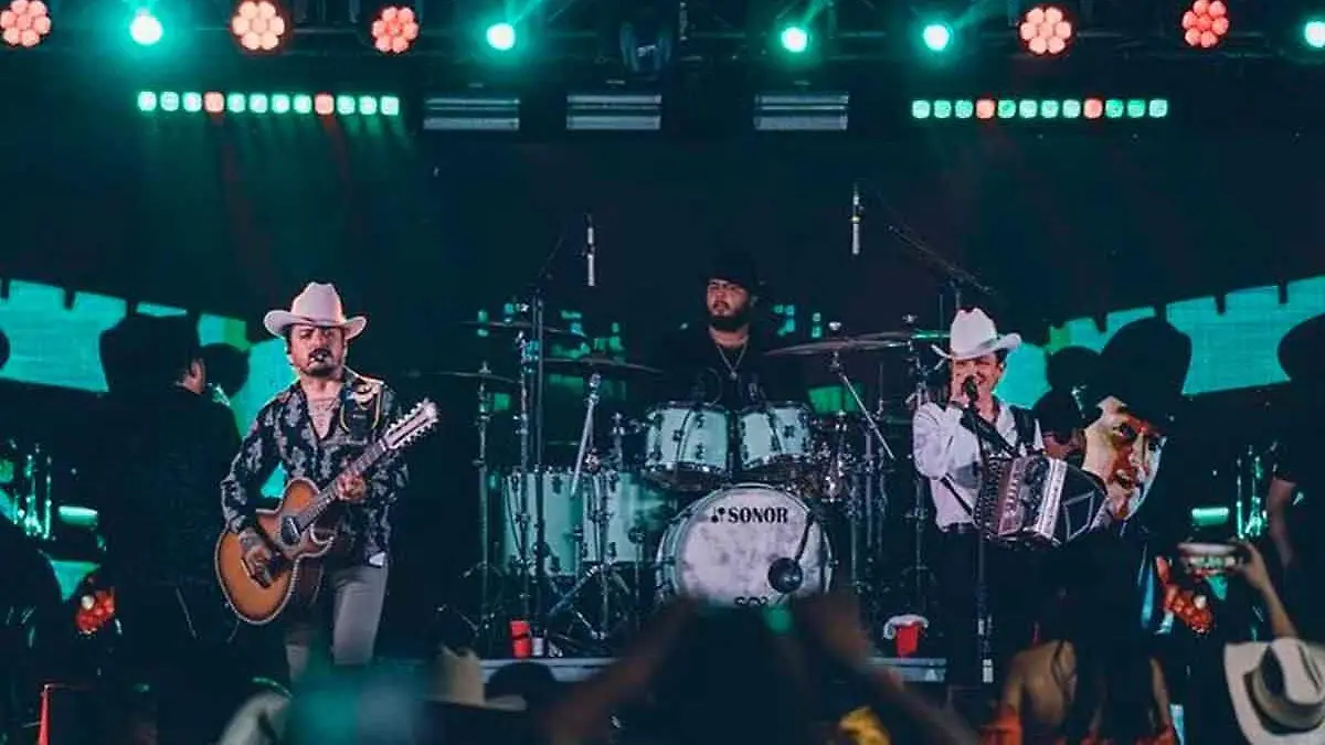 Grupo-Los-Dos-Carnales