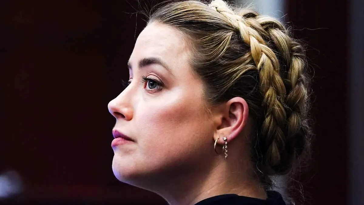 Amber Heard en juicio emprendido por  Johnny Depp