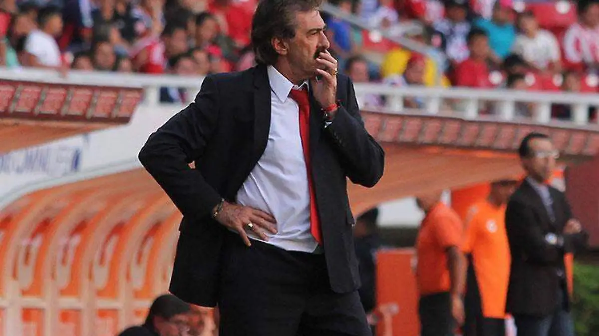 Futbol_ricardo-antonio-lavolpe