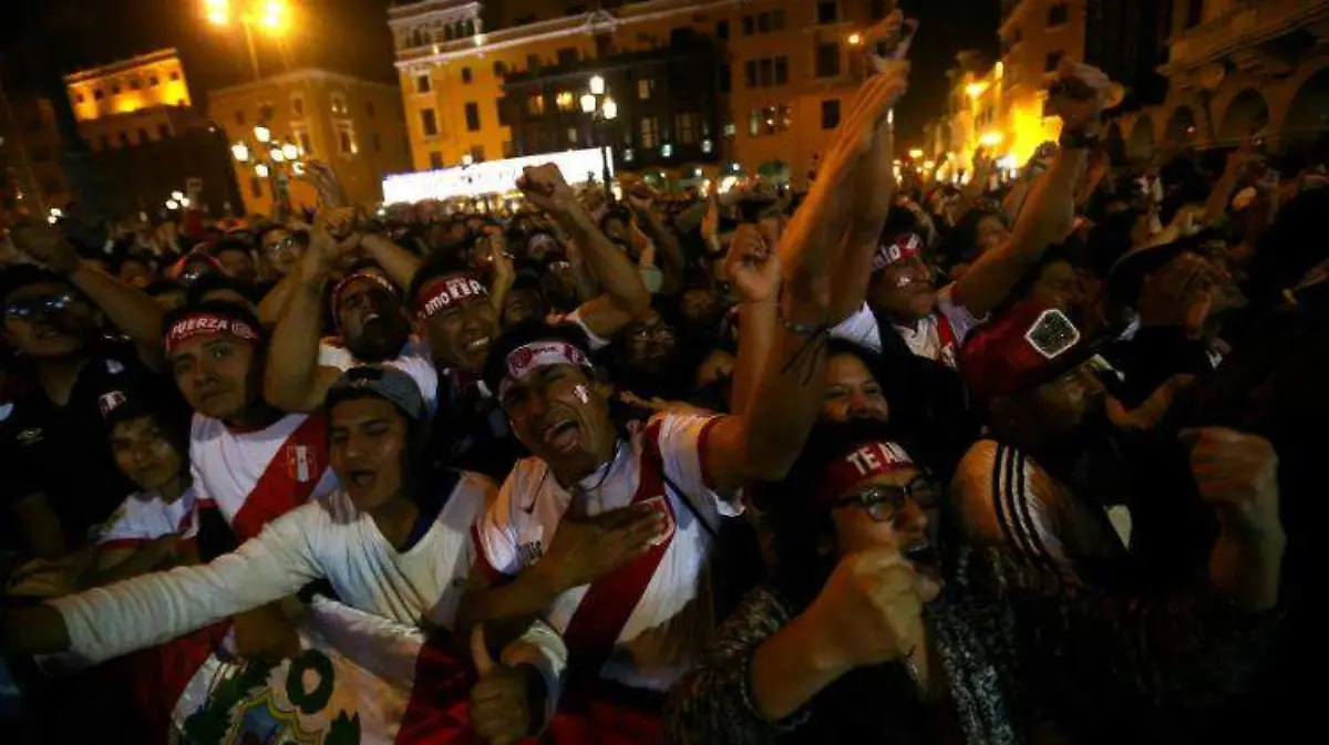 Peru-colombia-futbol
