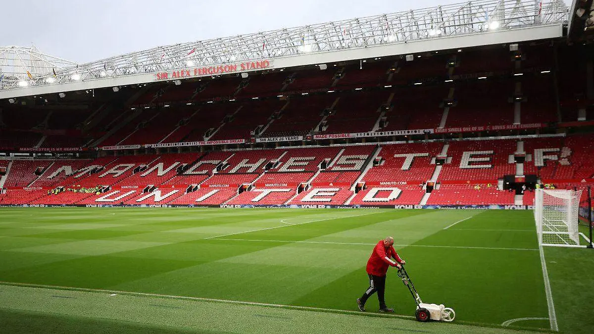 Tras salida de Cristiano Ronaldo directiva del Manchester United anuncia posible venta