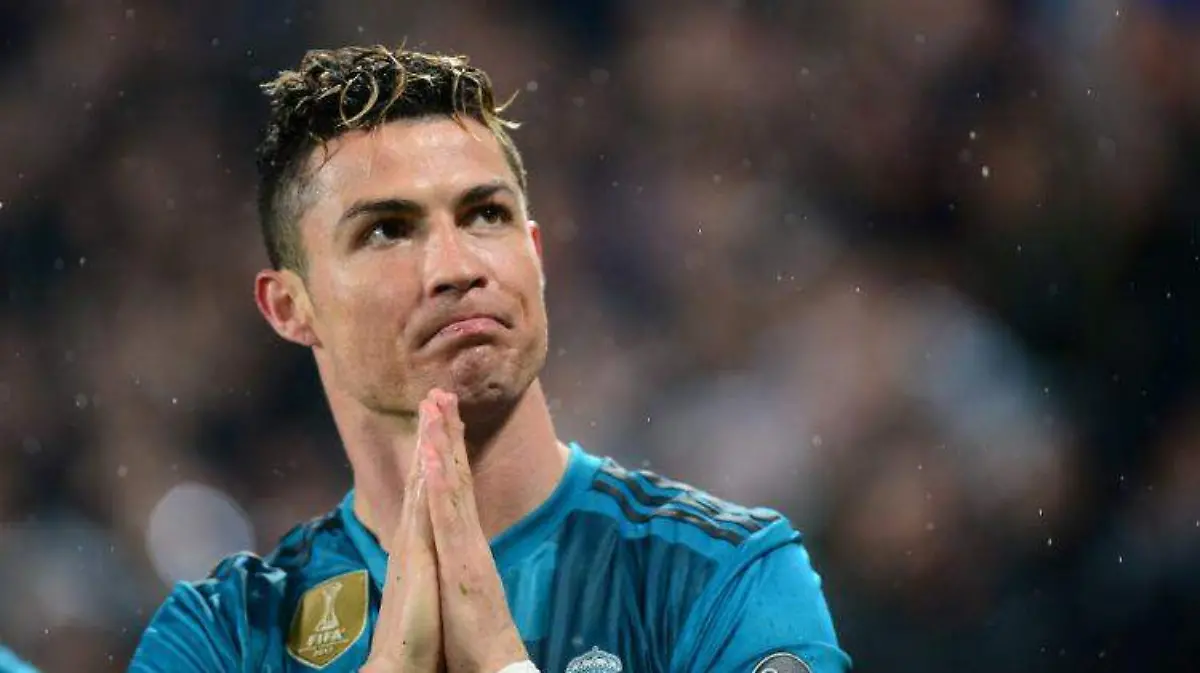 2018-04-03T211139Z_1030096017_RC1789CDE240_RTRMADP_3_SOCCER-CHAMPIONS-JUV-MAD