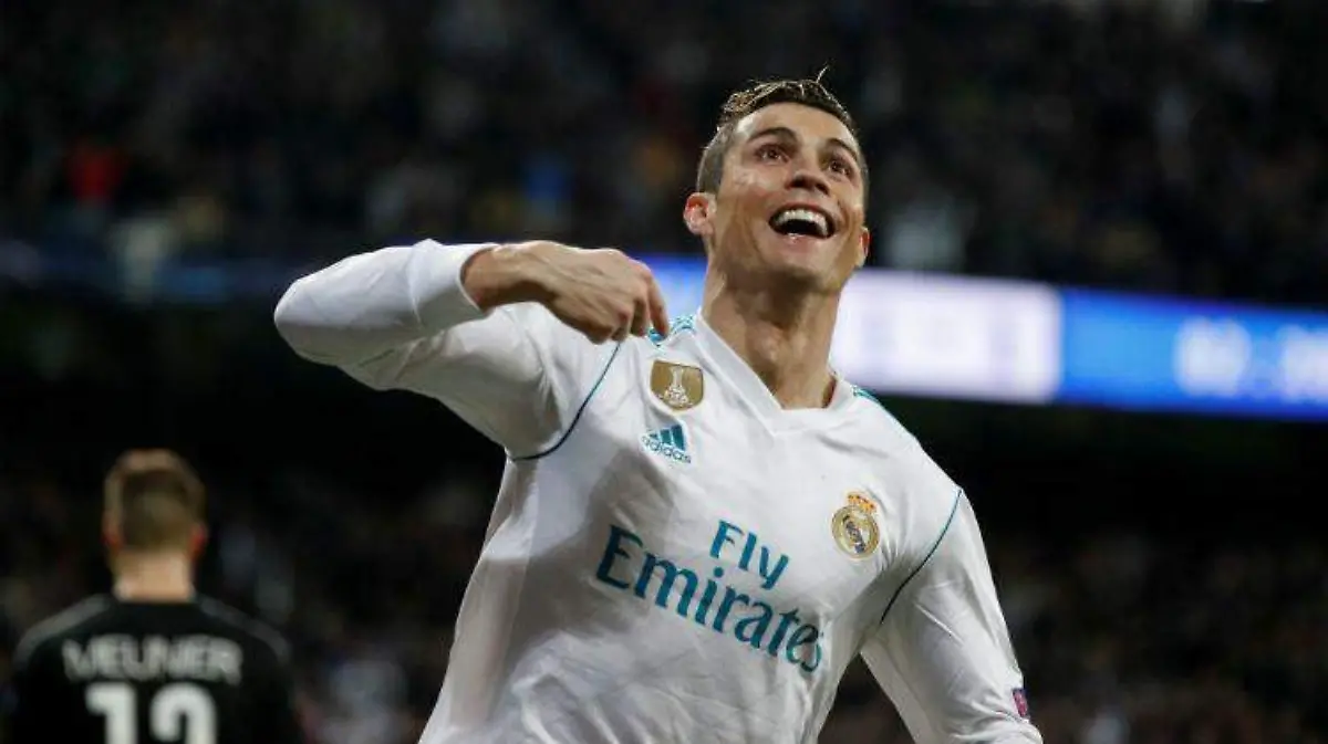 2018-02-14T230102Z_1793088631_RC1A03E10580_RTRMADP_3_SOCCER-CHAMPIONS-MAD-PSG