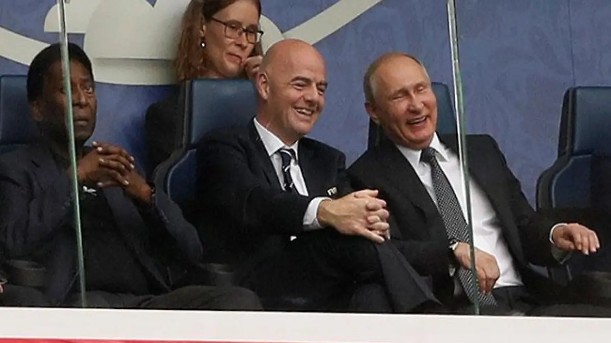 copaconfederaciones-vladimirputin-infantino-rusia