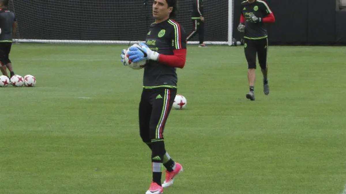 memo ochoa