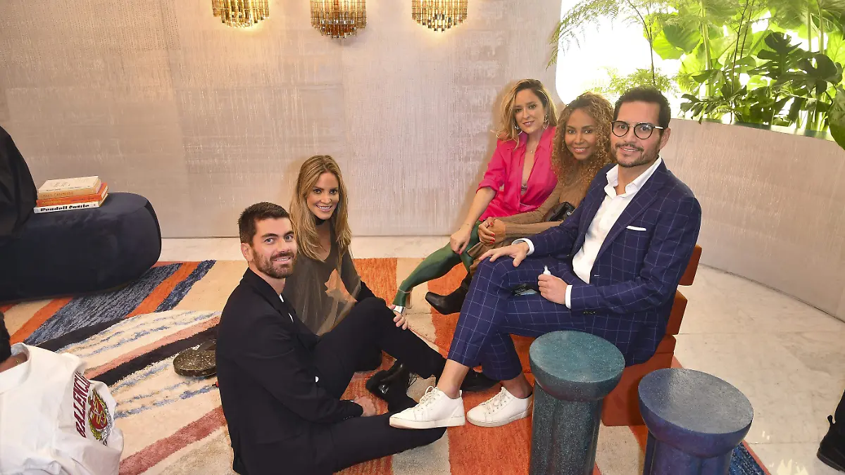 Remi Delangue, Mariana Cosejo, Gry Camacho, Mirel lambers y Tadeo López / JDS
