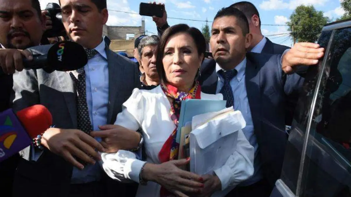 rosario robles lunes ALEJANDRO AGUILAR