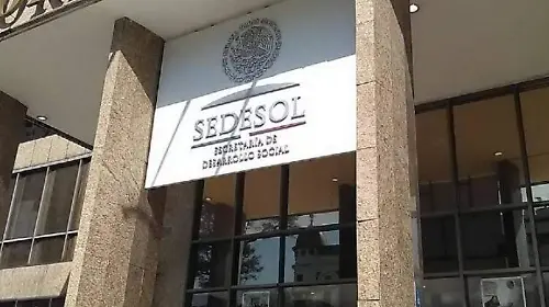 Vinculan a proceso a exfuncionario de Sedesol