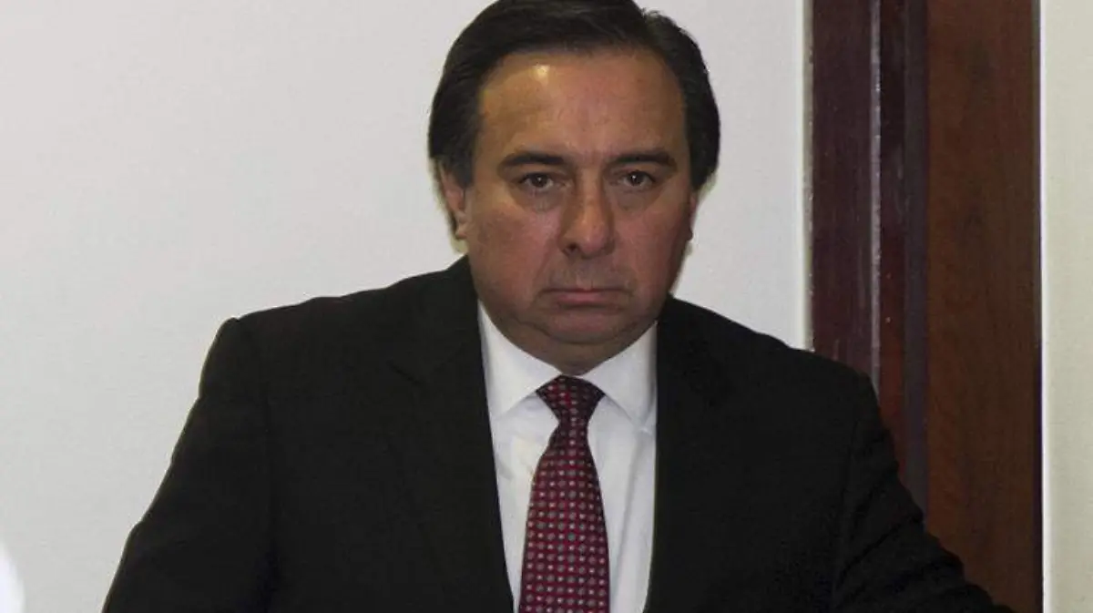 Senado_Tomas_Zeron-1