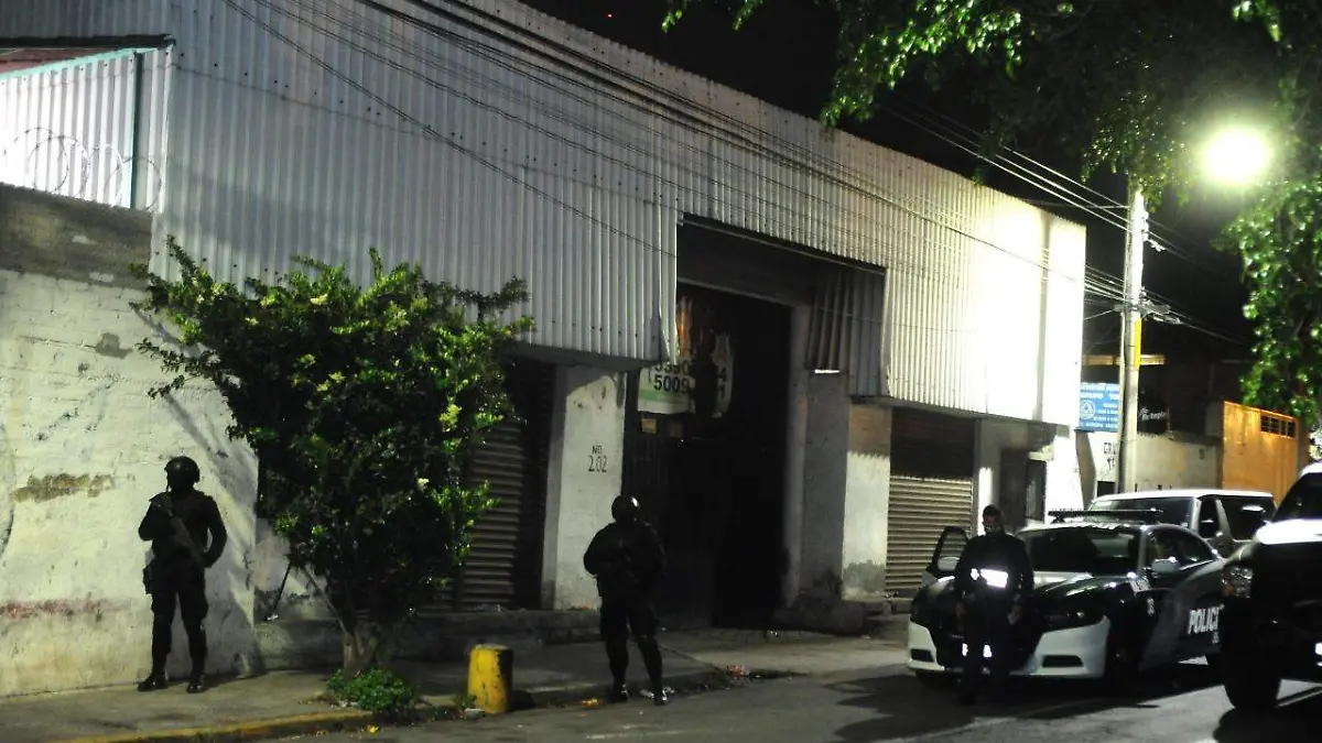 Aseguran autos tras ataque a Garcia Harfuch