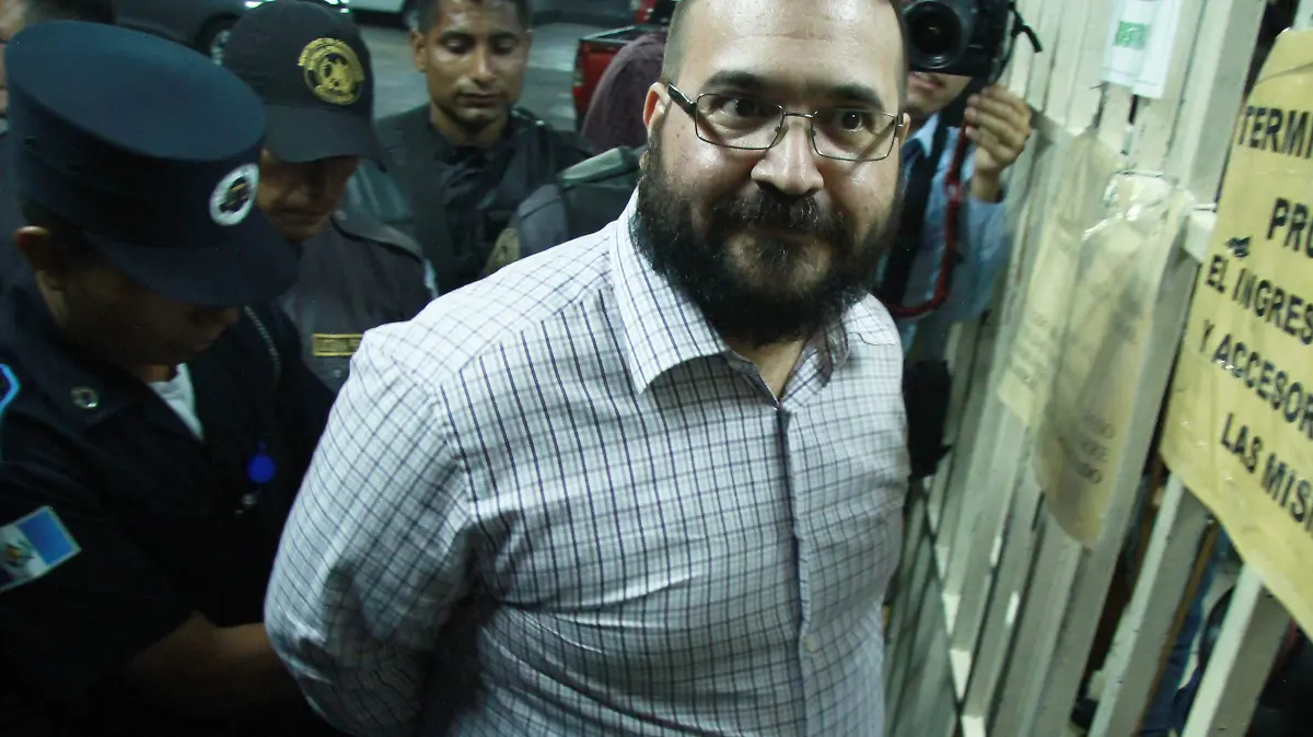 Javier Duarte1