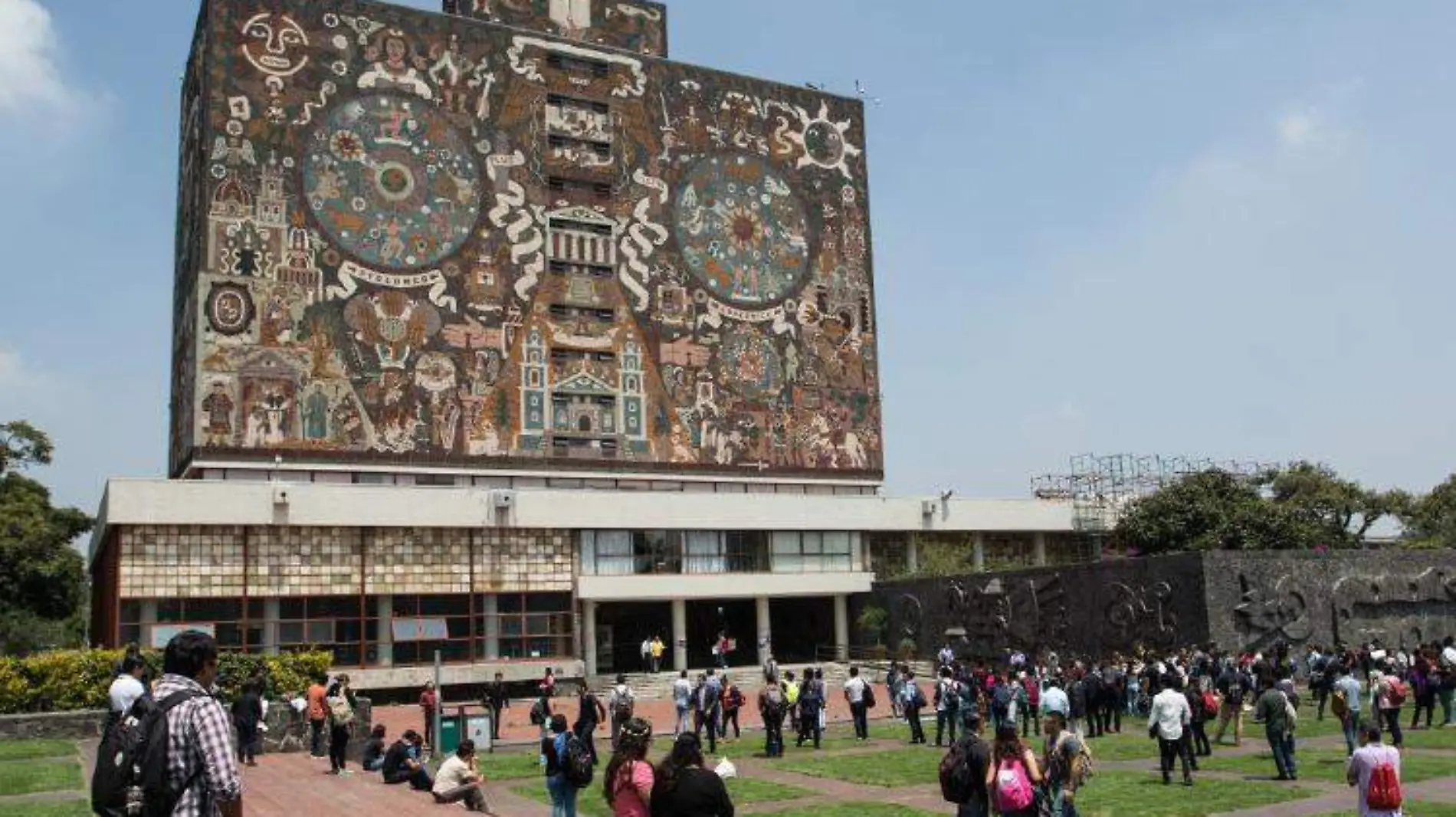 unam