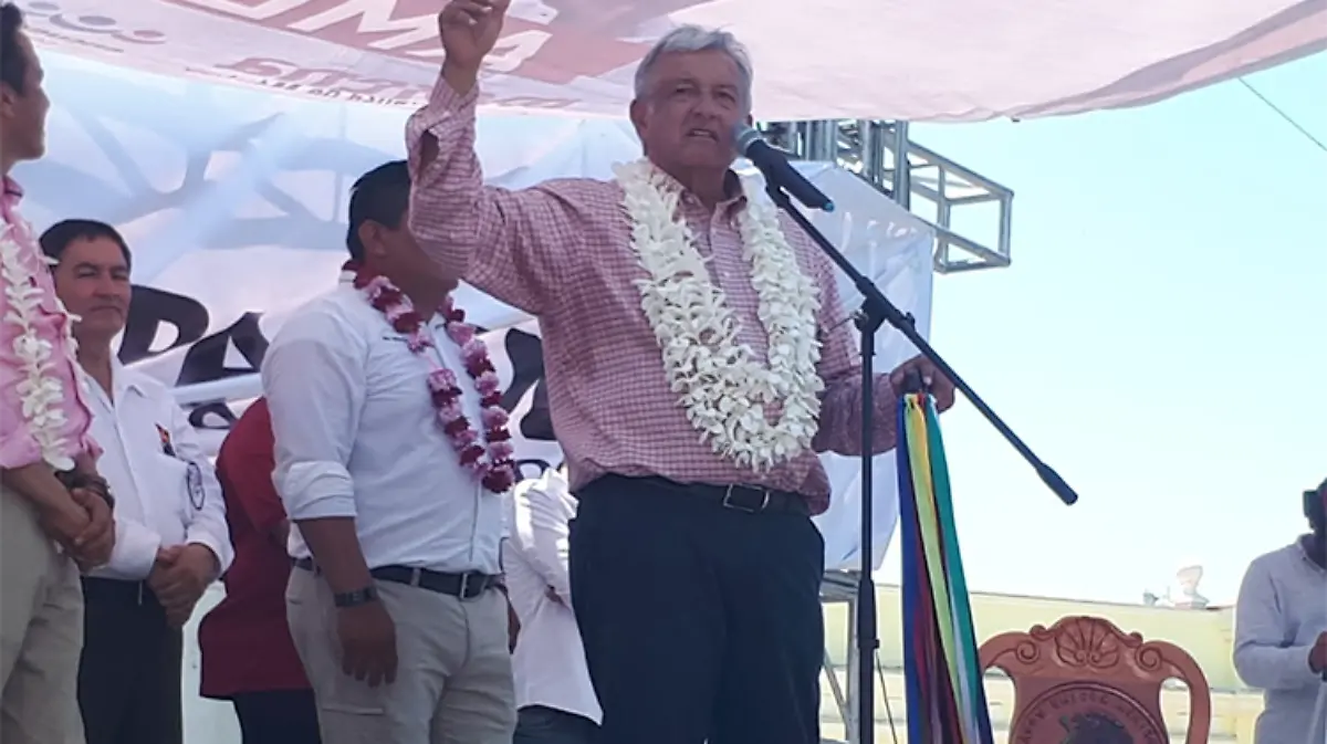 amlo-nestora