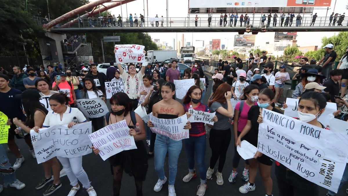 #JusticiaParaHugo familiares y amigos protestan