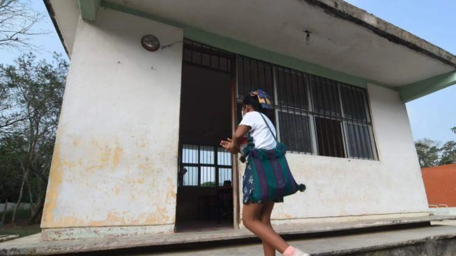 REGRESO-A-CLASES_escuelas_sin-medidas