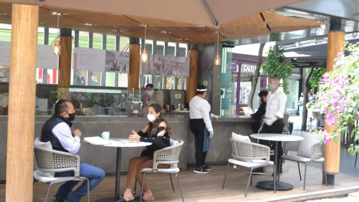 plaza comercial covid3