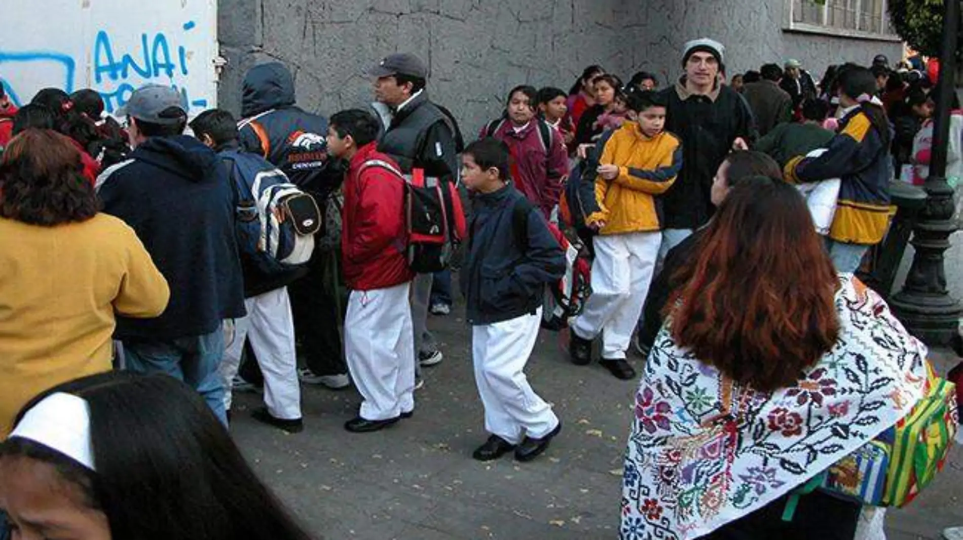 A-clases-más-de-25-millones-de-alumnos-de-educación-básica-en-el-país