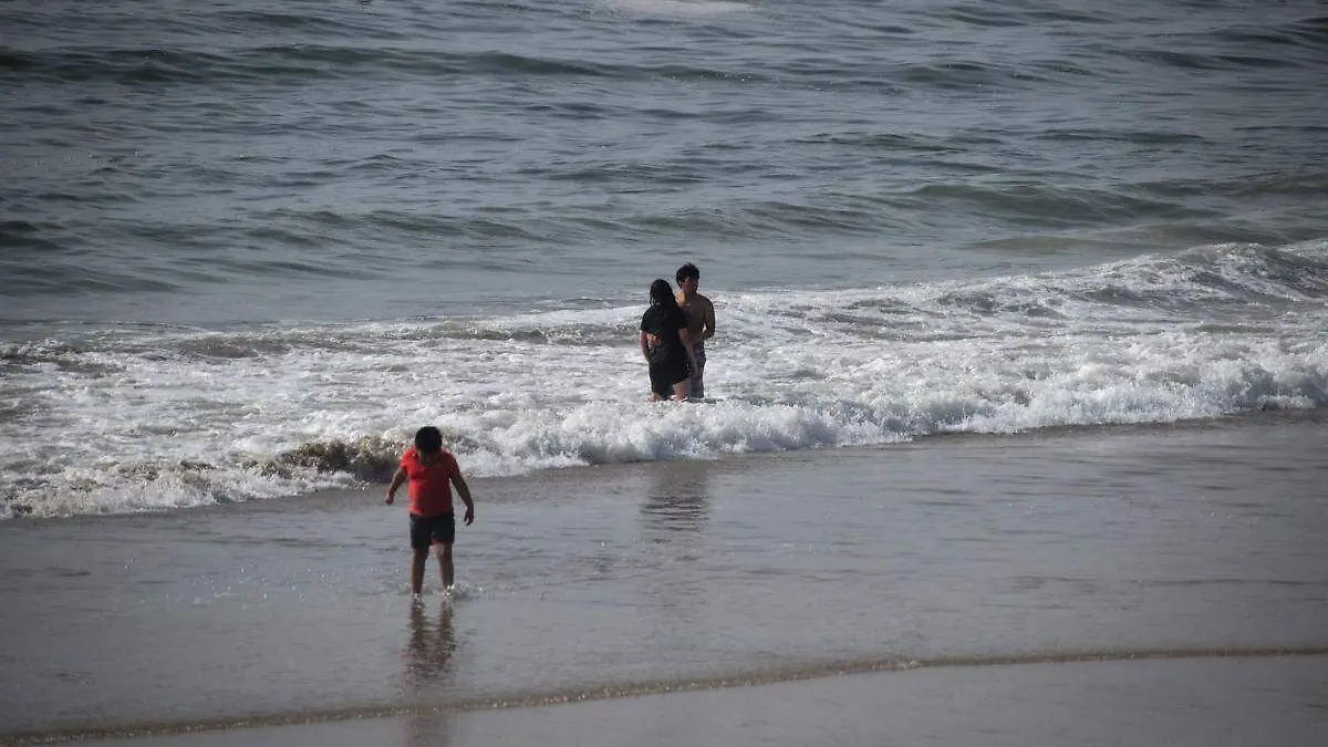 Vacaciones de Semana Santa Cofepris publica lista de playas aptas para uso recreativo