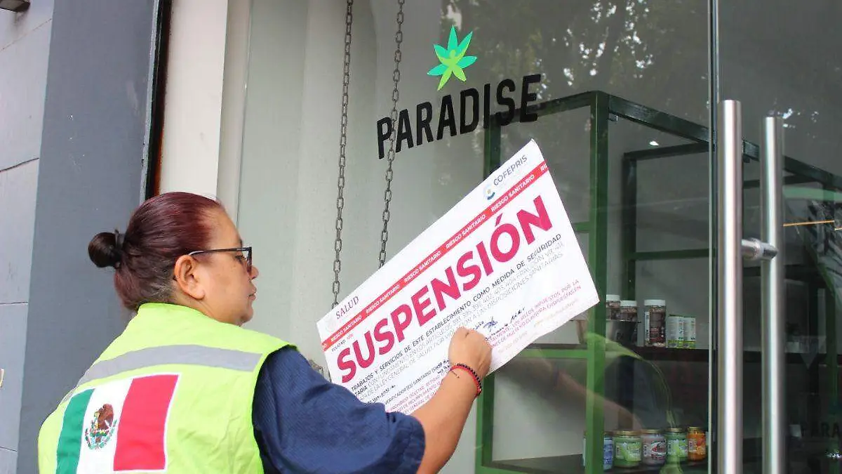 Cofepris asegura productos de cannabis y suspende tienda de empresa donde Fox es socio