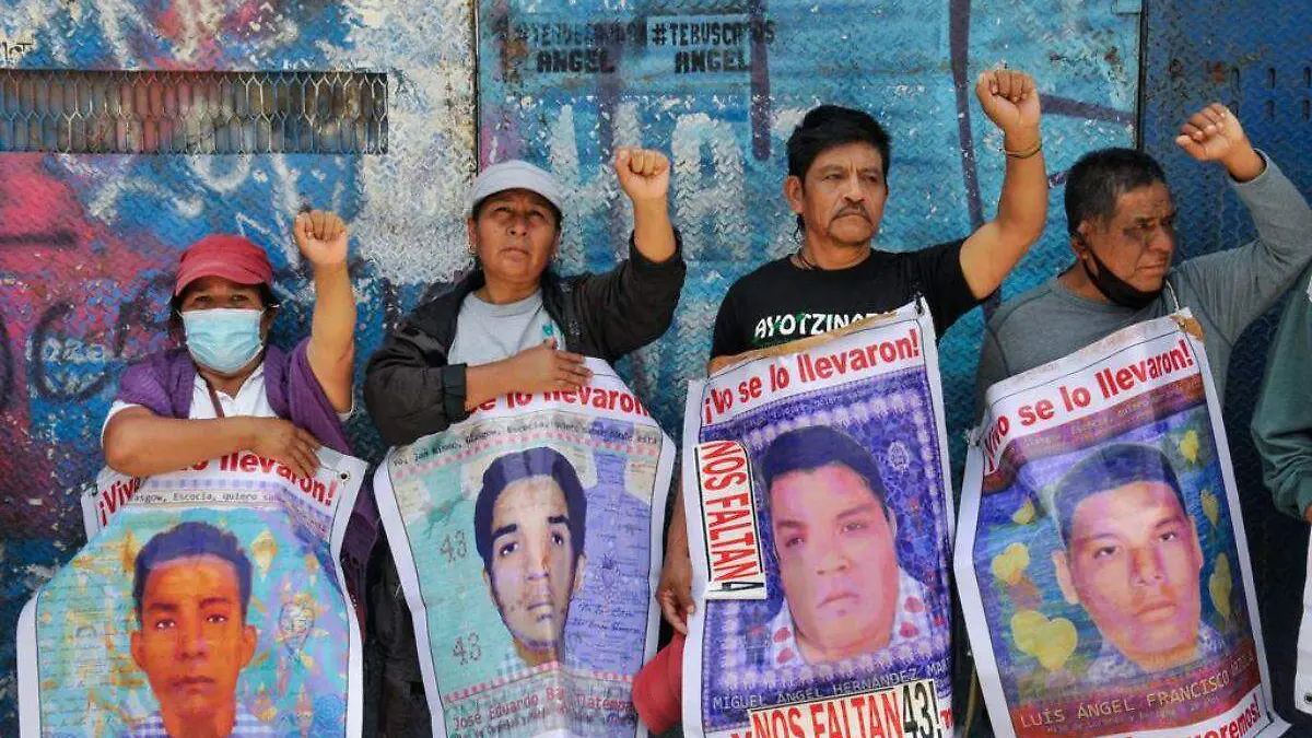 Normalistas de Ayotzinapa 14