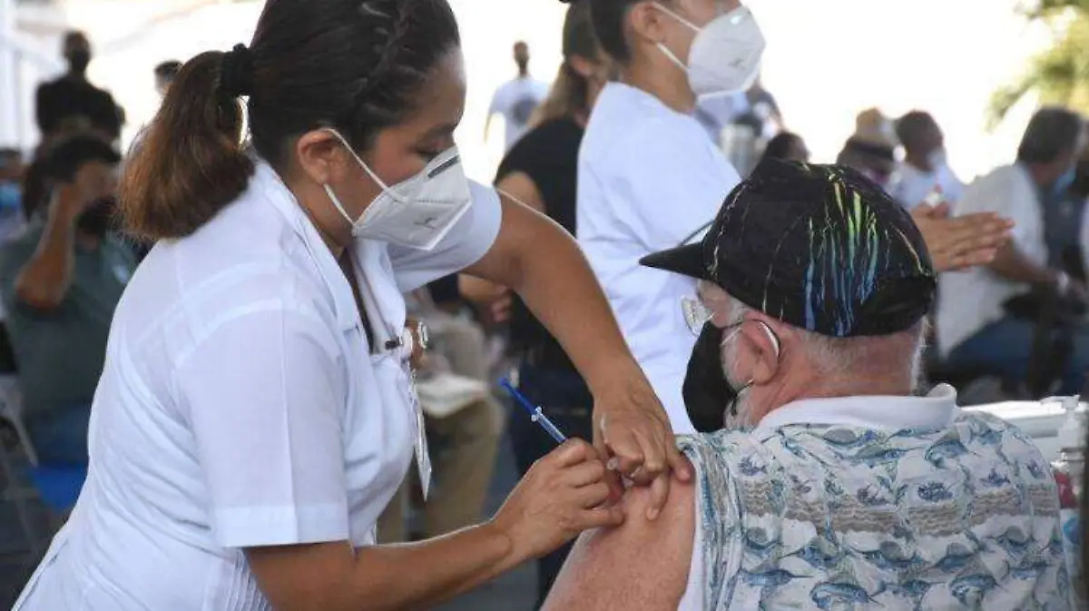 cifras covid 19 en México el 18 de noviembre del 2021