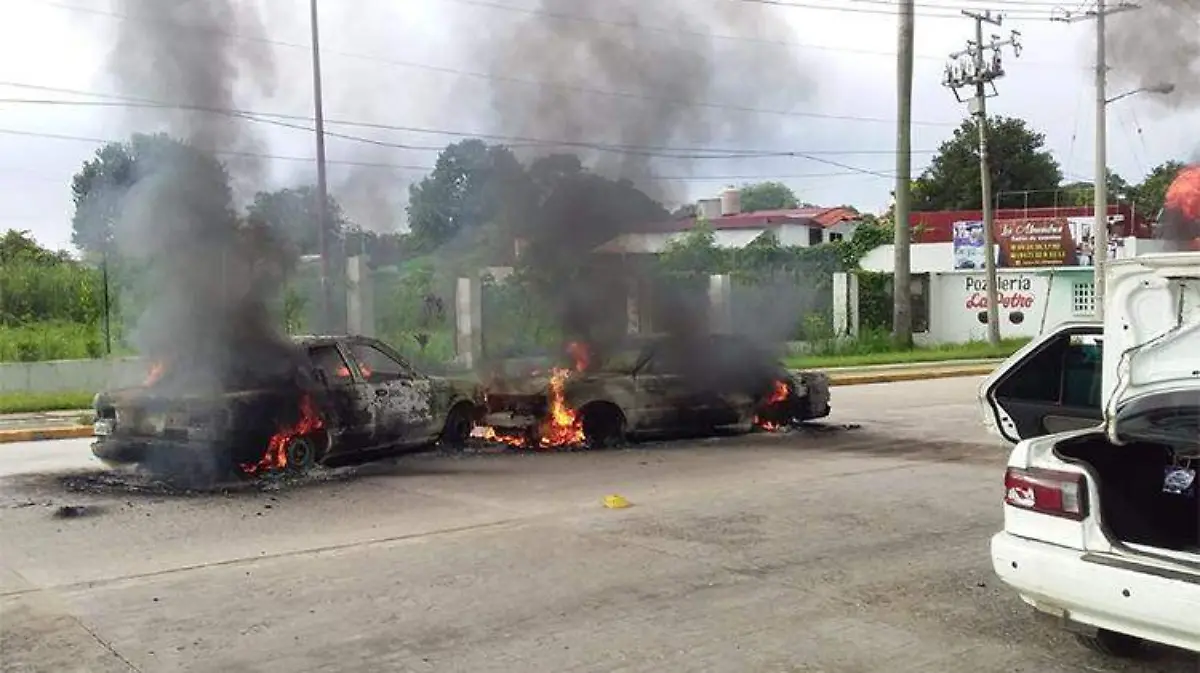 Taxistas pelean concesiones