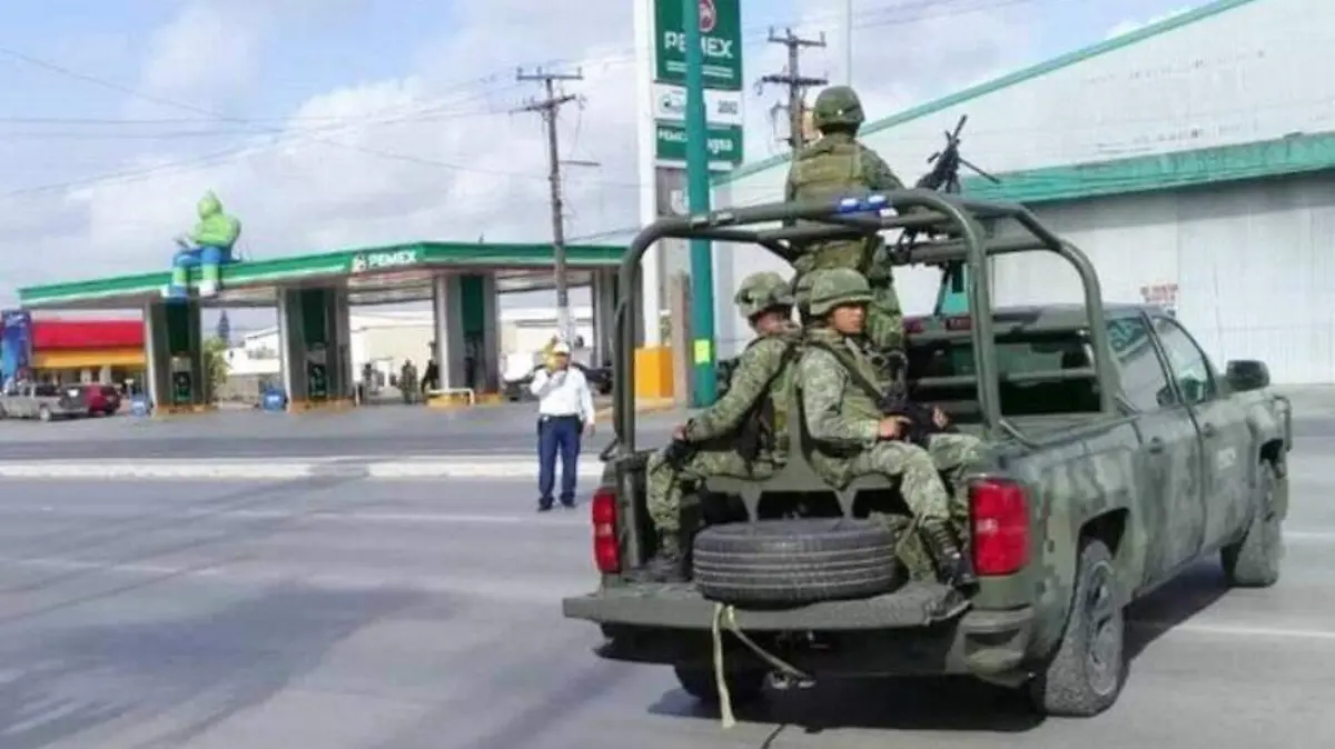 Militares Nuevo Laredo gasolina