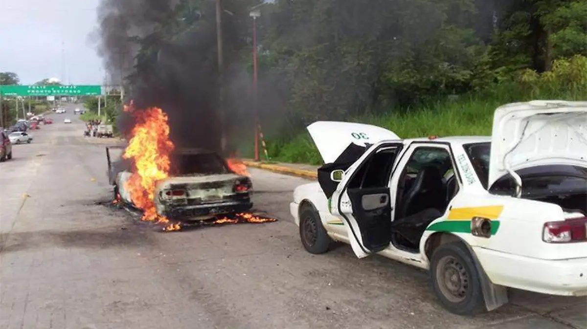 Taxistas pelean concesiones