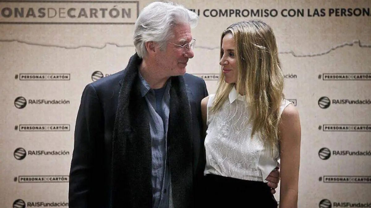 Richard Gere y su esposa
