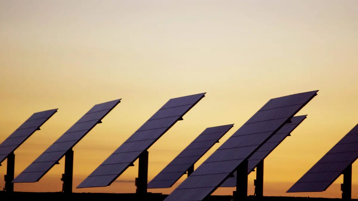 2021-05-14T122151Z_721519565_RC2OFN9D6M0F_RTRMADP_3_REN-RESULTS