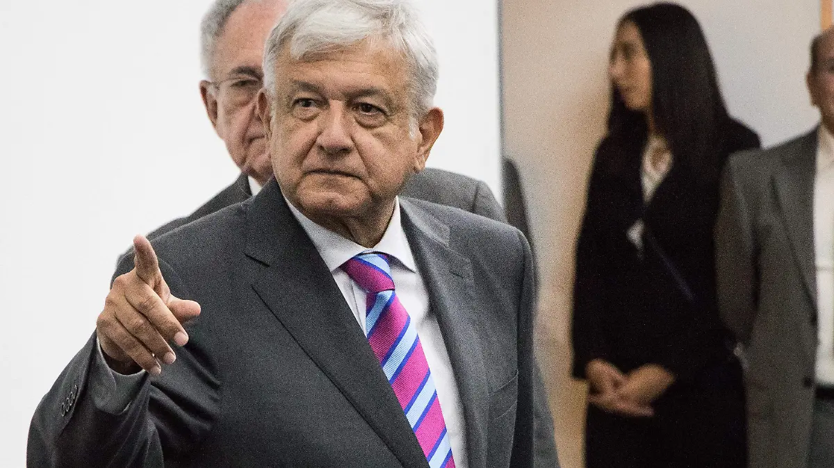 AMLO-SERENIDAD