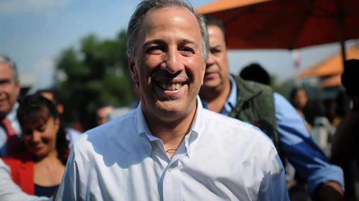 meade-cierre-campana