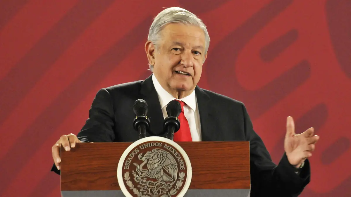 AMLO 15