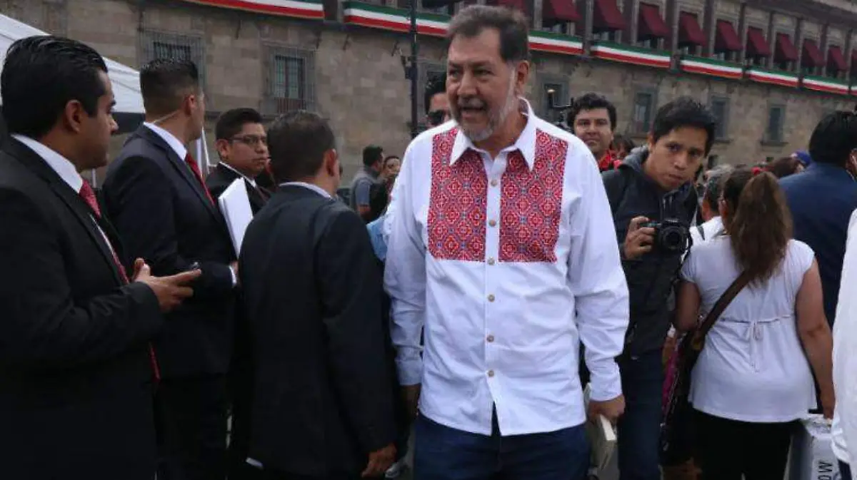 ROBERTO HERNANDEZ fernandez noroña