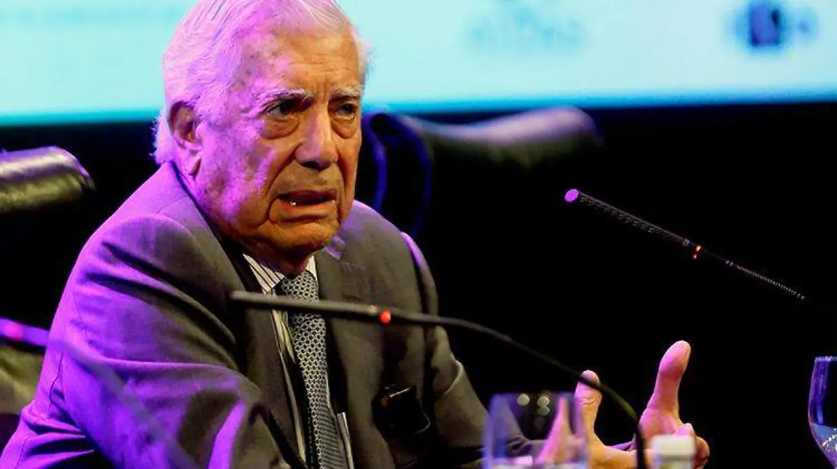 vargasllosa-amlo-1